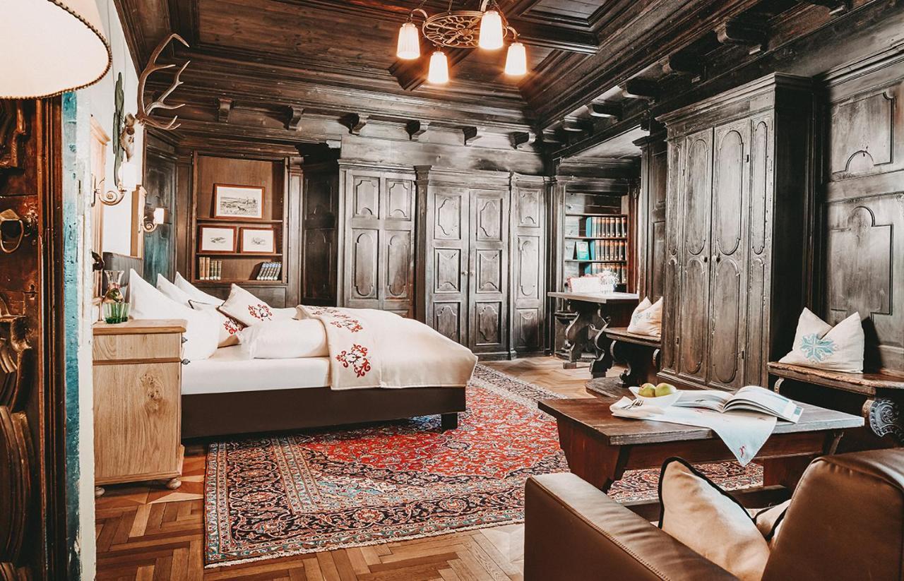 Double Room,1589147638:JPEG